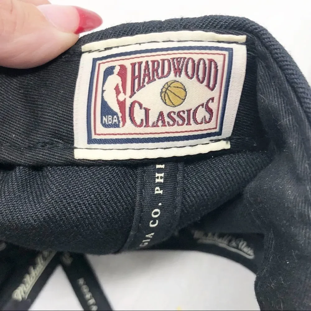 MIAMI HEAT Mitchell & Ness Hardwood Classics NBA Baseball Hat Cap